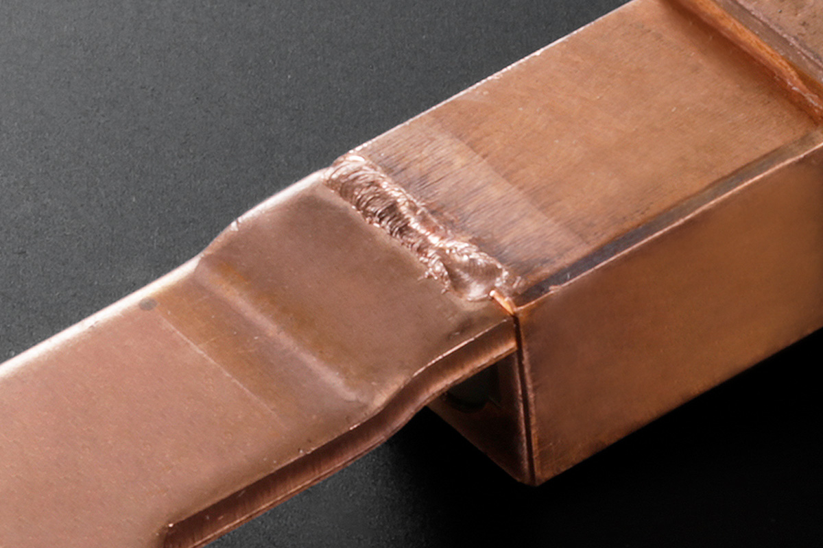 難溶接材料の銅端子溶接